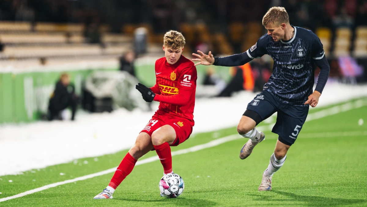 Imagem de contexto do artigo Insólito: clubes dinamarqueses pagam multa por adeptos atirarem quatro bolas de neve