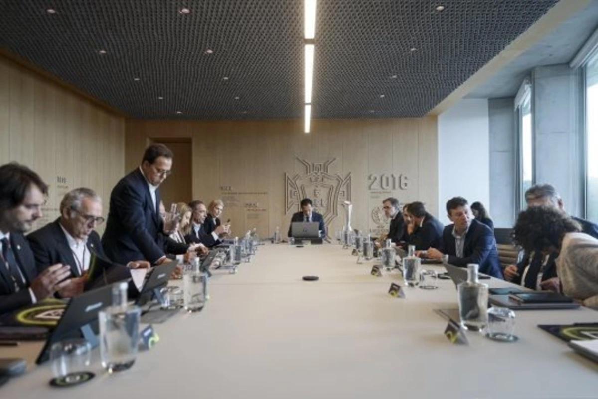 Reunião da direção da FPF