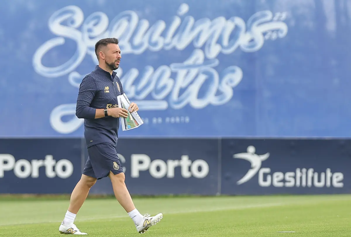 Francesco Farioli, treinador do FC Porto