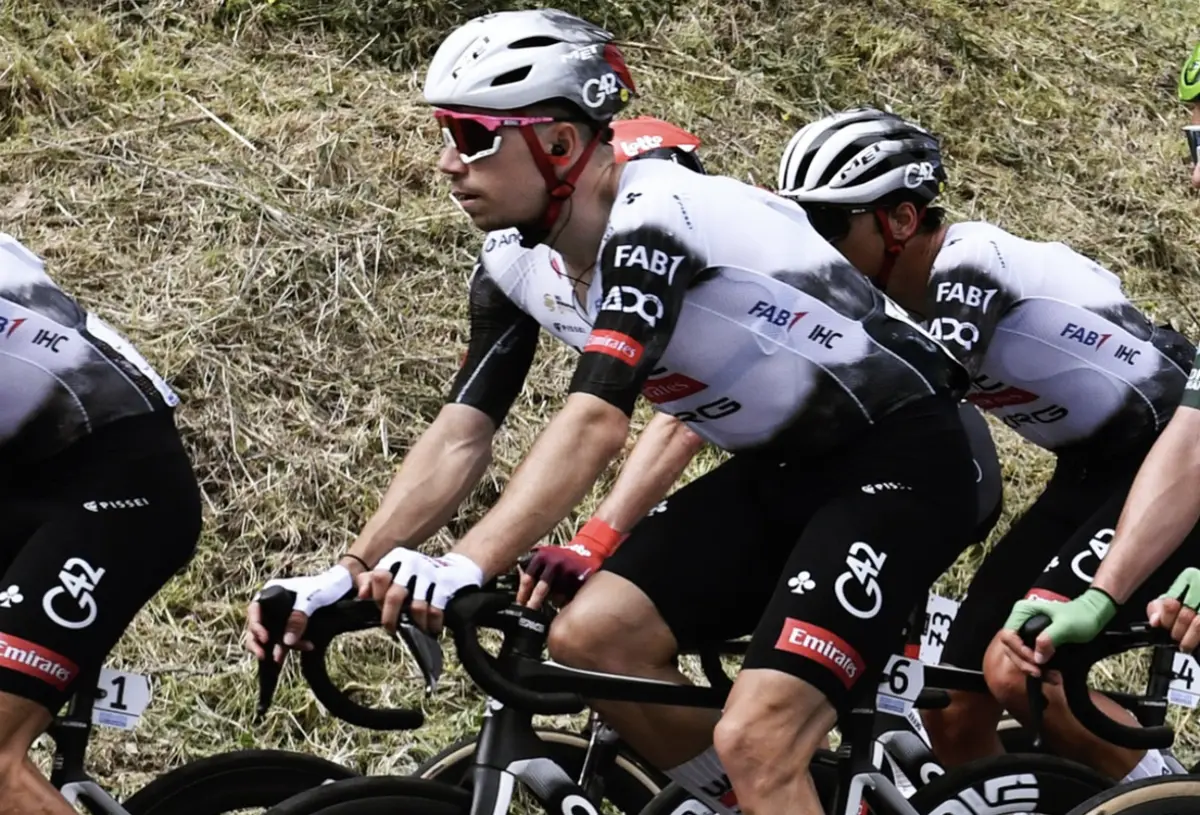 Imagem de contexto do artigo Sprint irregular tira vitória a Rui Oliveira na Volta à Eslovénia