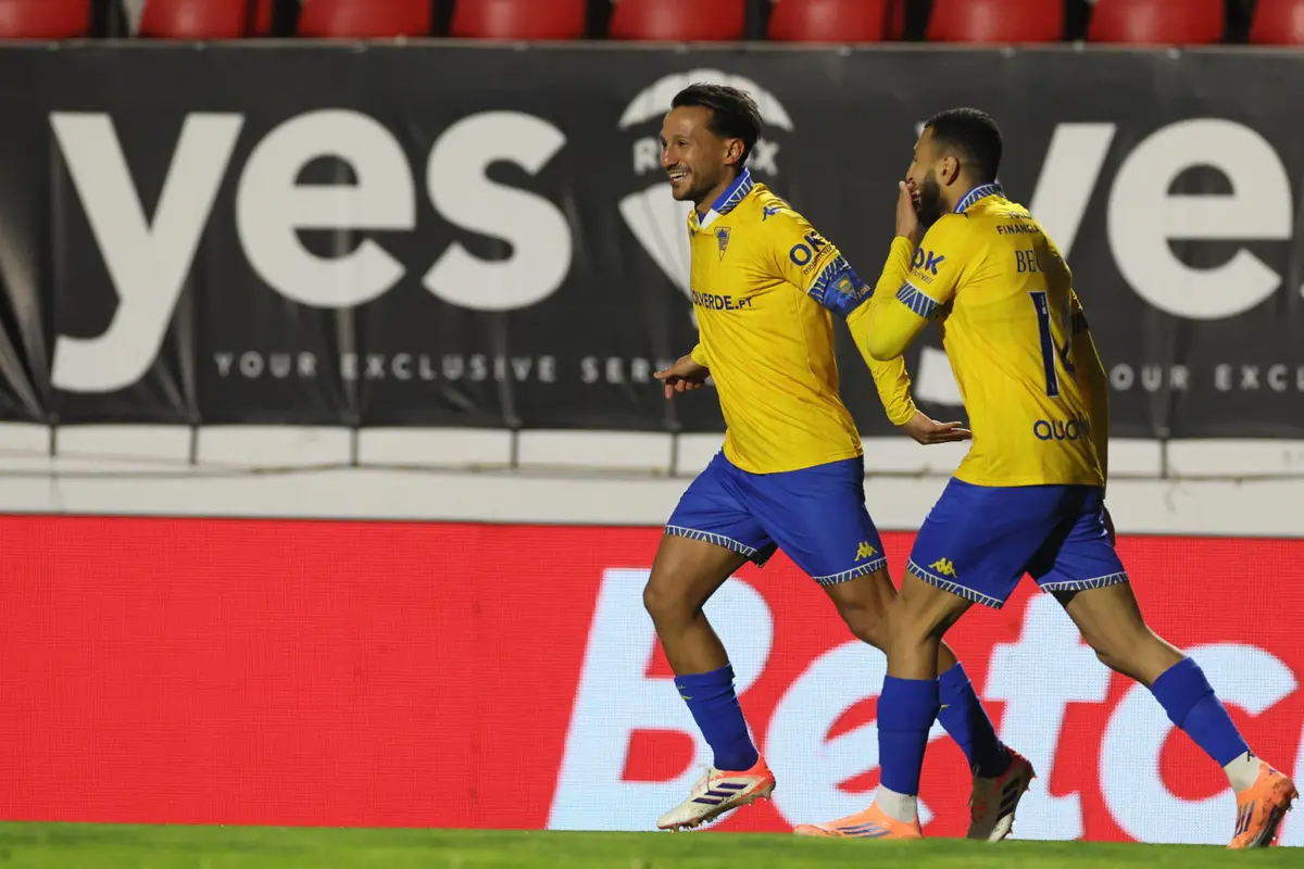 Begraoui e João Carvalho estiveram em evidência