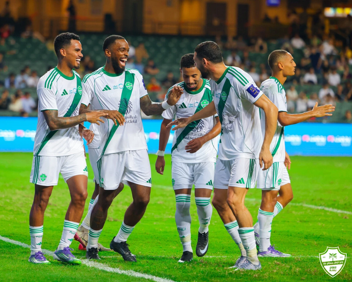 Imagem de contexto do artigo Al Ahli goleia e marca encontro com o Al Nassr na final da Supertaça saudita
