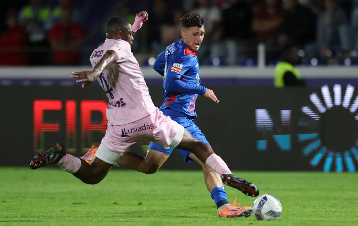 Elimbi em ação contra o Alverca