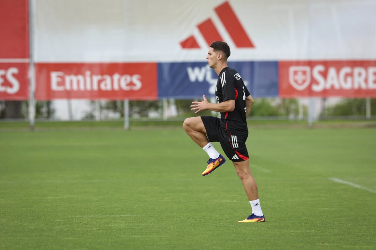 Sudakov (Créditos: SL Benfica)