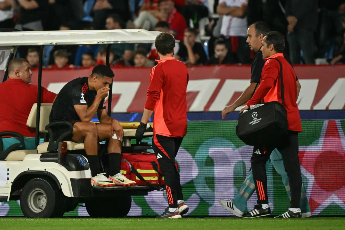 Bah lesionou-se em Belgrado (Créditos: AFP)