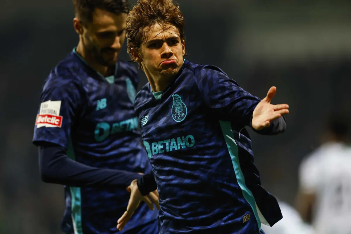 Rodrigo Mora (créditos: Pedro Correia)