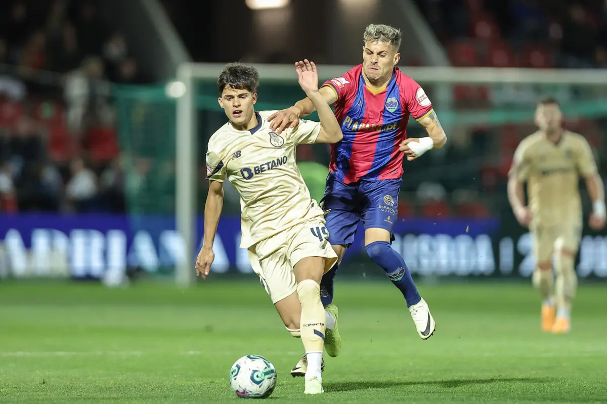 Benny (Créditos: Miguel Pereira/Global Imagens)