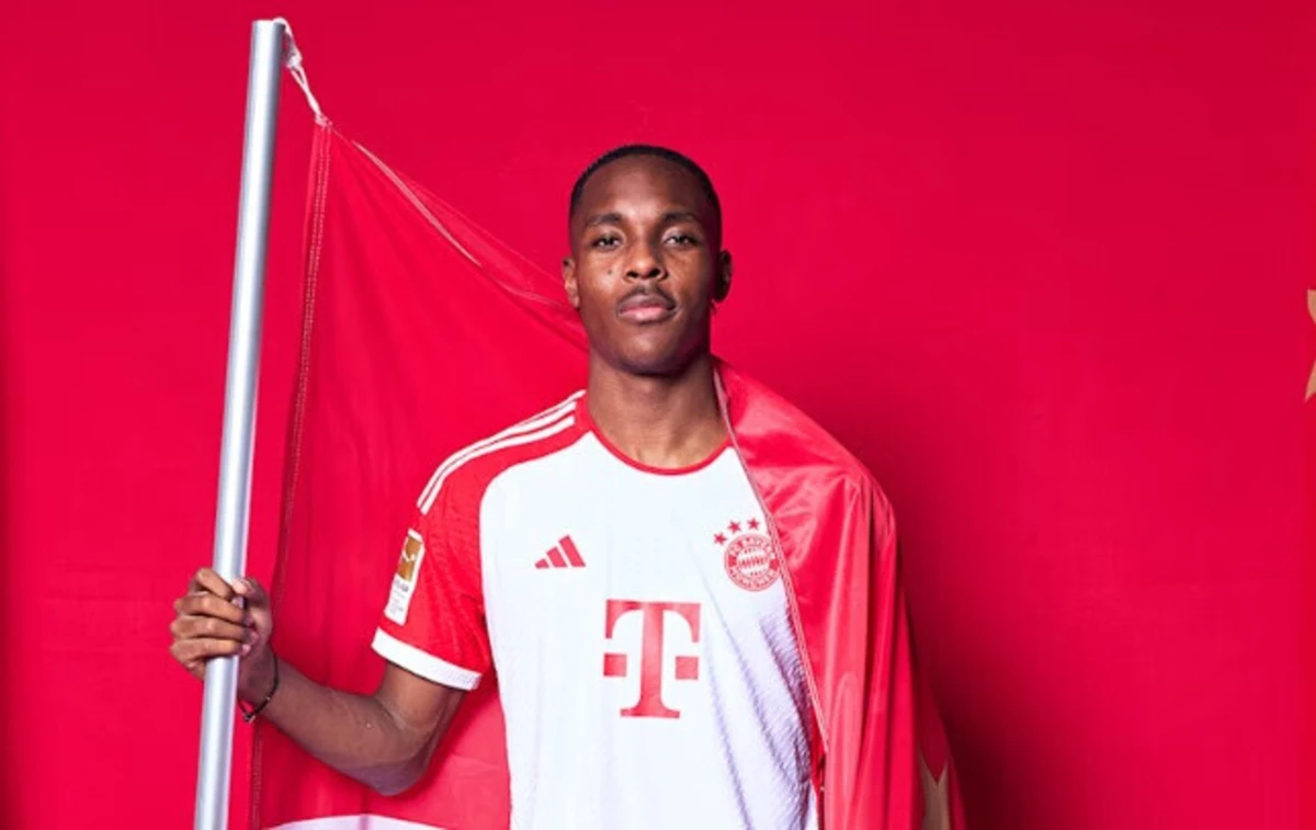 Imagem de contexto do artigo Bayern segura jovem avançado até 2029: "O nível que já apresenta é especial"