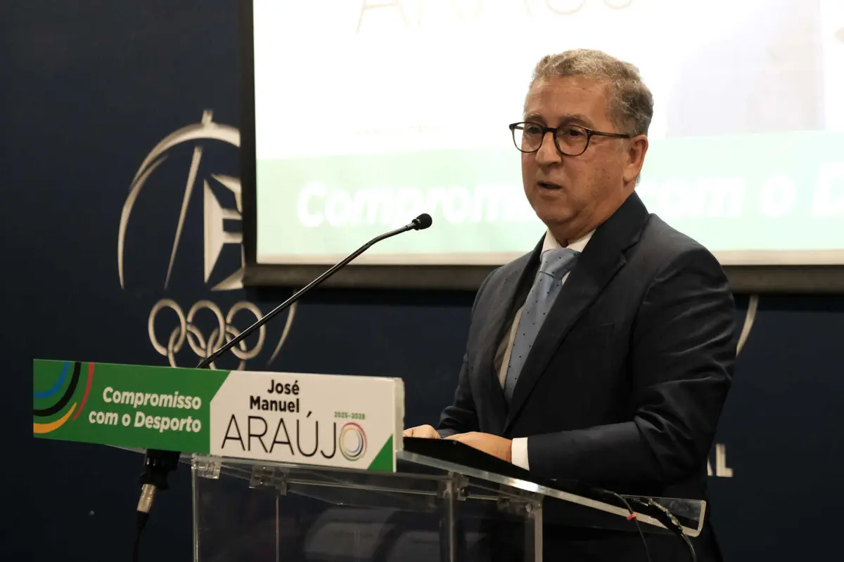 José Manuel Araújo: (Álvaro Isidoro)