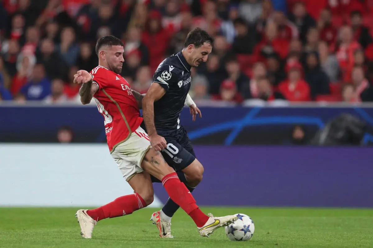 Imagem de contexto do artigo Adeptos escolhem Otamendi para o Mural dos Campeões: "A história não acaba aqui"