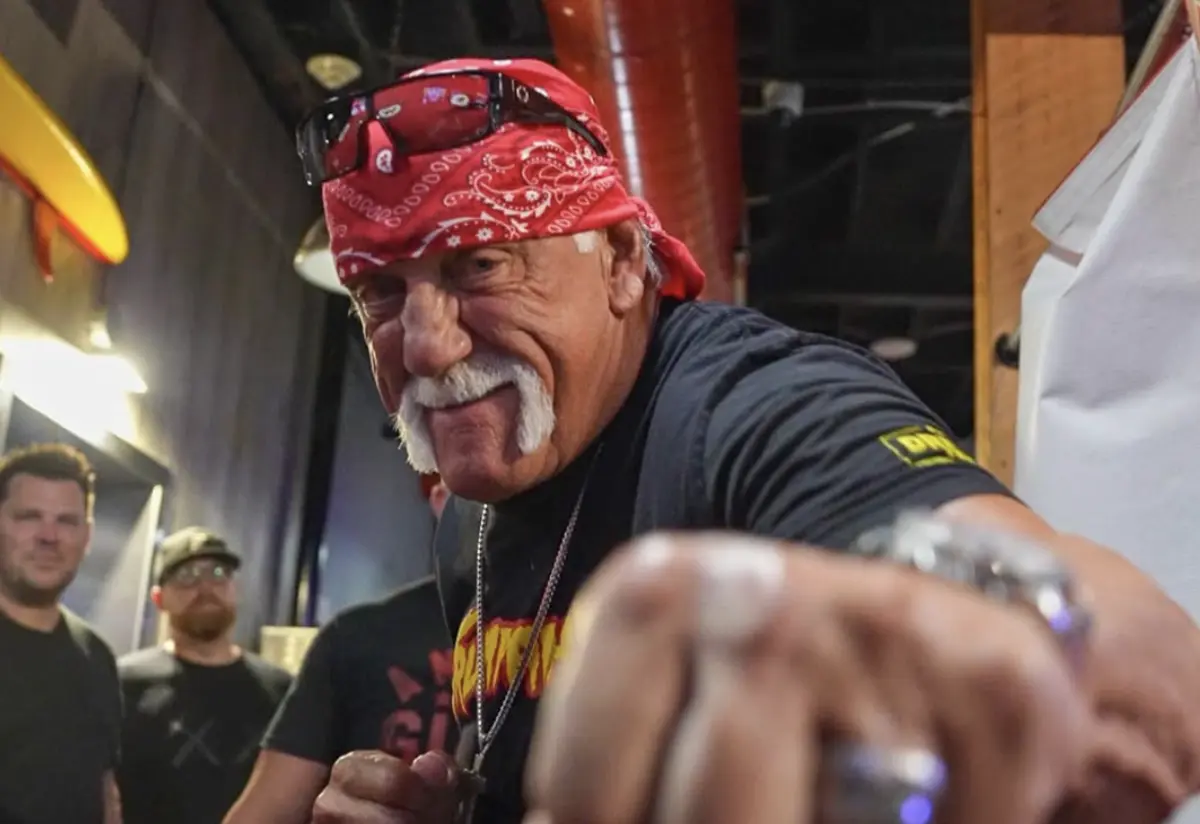 Imagem de contexto do artigo Hulk Hogan, lenda do Wrestling, morre aos 71 anos