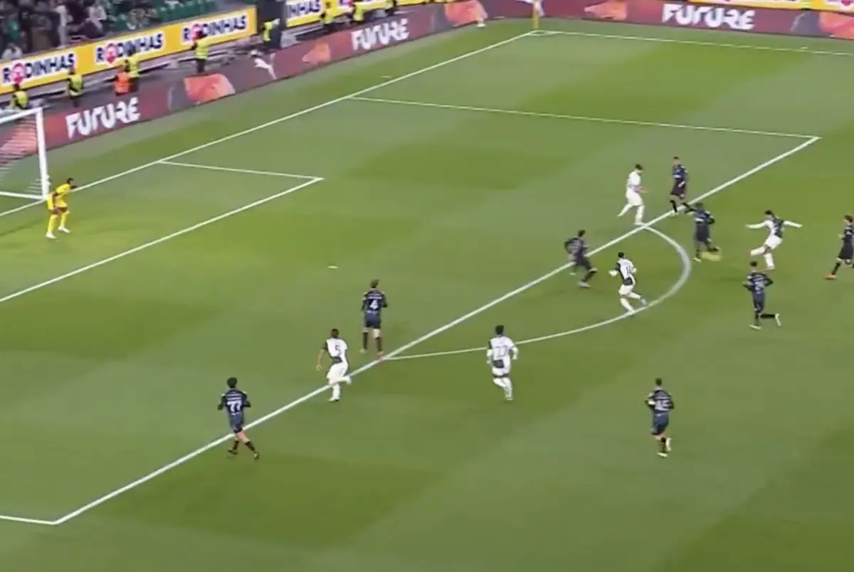 Imagem de contexto do artigo Trincão bisa no Sporting-Marinhense. Veja os golos, um deles um golaço