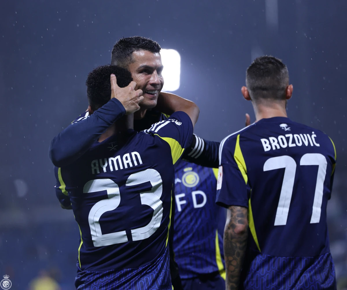 Imagem de contexto do artigo Evra comenta reação de Ronaldo à estreia em 2024/25: "Reforma em 2077"