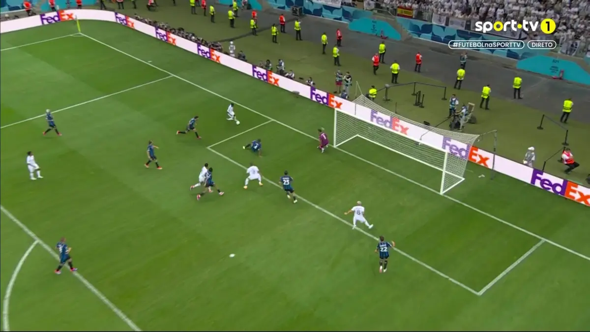Imagem de contexto do artigo Valverde adianta o Real Madrid na Supertaça Europeia frente à Atalanta. Veja o golo