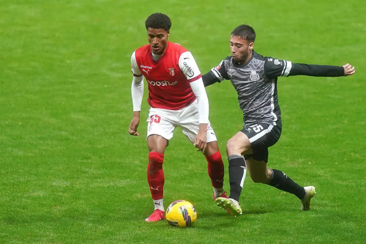 Chissumba, à esquerda (créditos: LUSA)