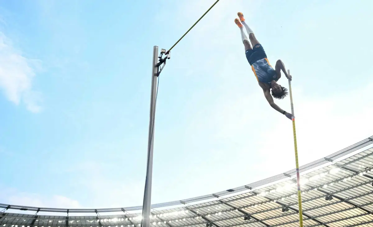 Imagem de contexto do artigo Armand Duplantis e Yaroslava Mahuchikh eleitos atletas europeus do ano