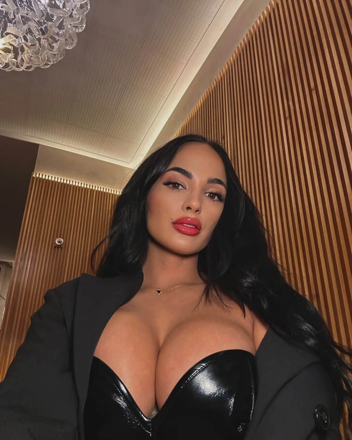 Imagem de contexto do artigo Modelo de OnlyFans diz ter relação com Casillas: "É melhor futebolista do que amante"