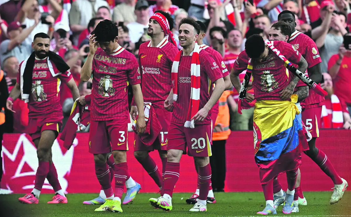 Diogo Jota e Luis Díaz ajudaram o Liverpool a sagrar-se campeão (Créditos: AFP)