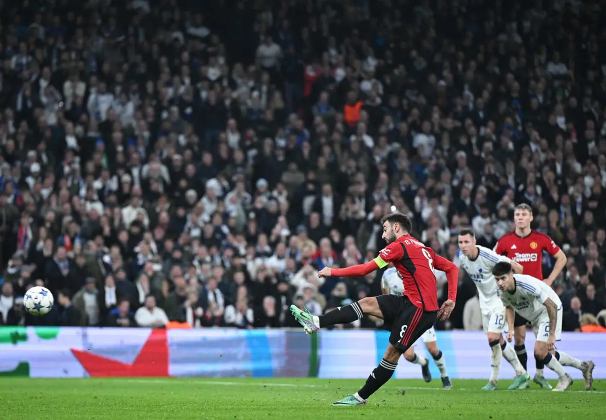Bruno Fernandes marcou no Copenhaga-Manchester United