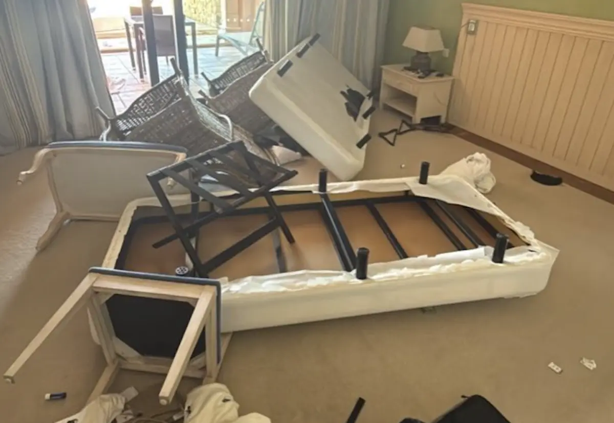 Imagem de contexto do artigo Quenda mostra estado do quarto após "brincadeira" dos colegas e depois apaga