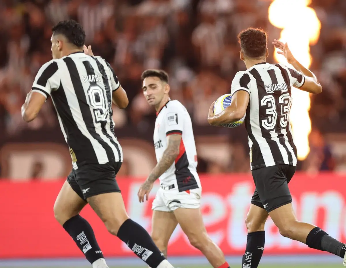 Imagem de contexto do artigo Os insultos ao árbitro que valeram expulsão a Tiquinho Soares