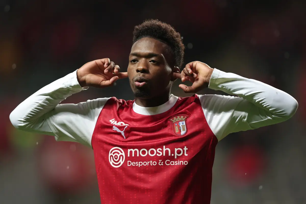 Imagem de contexto do artigo Agente de Álvaro Djaló revela interesse de Athletic Bilbau e outros clubes no jogador