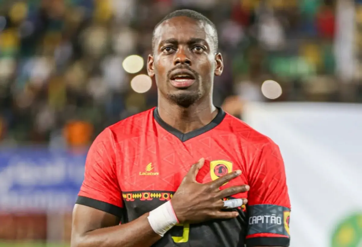 Buatu destaca o orgulho que é representar Angola (Reprodução: Instagram)