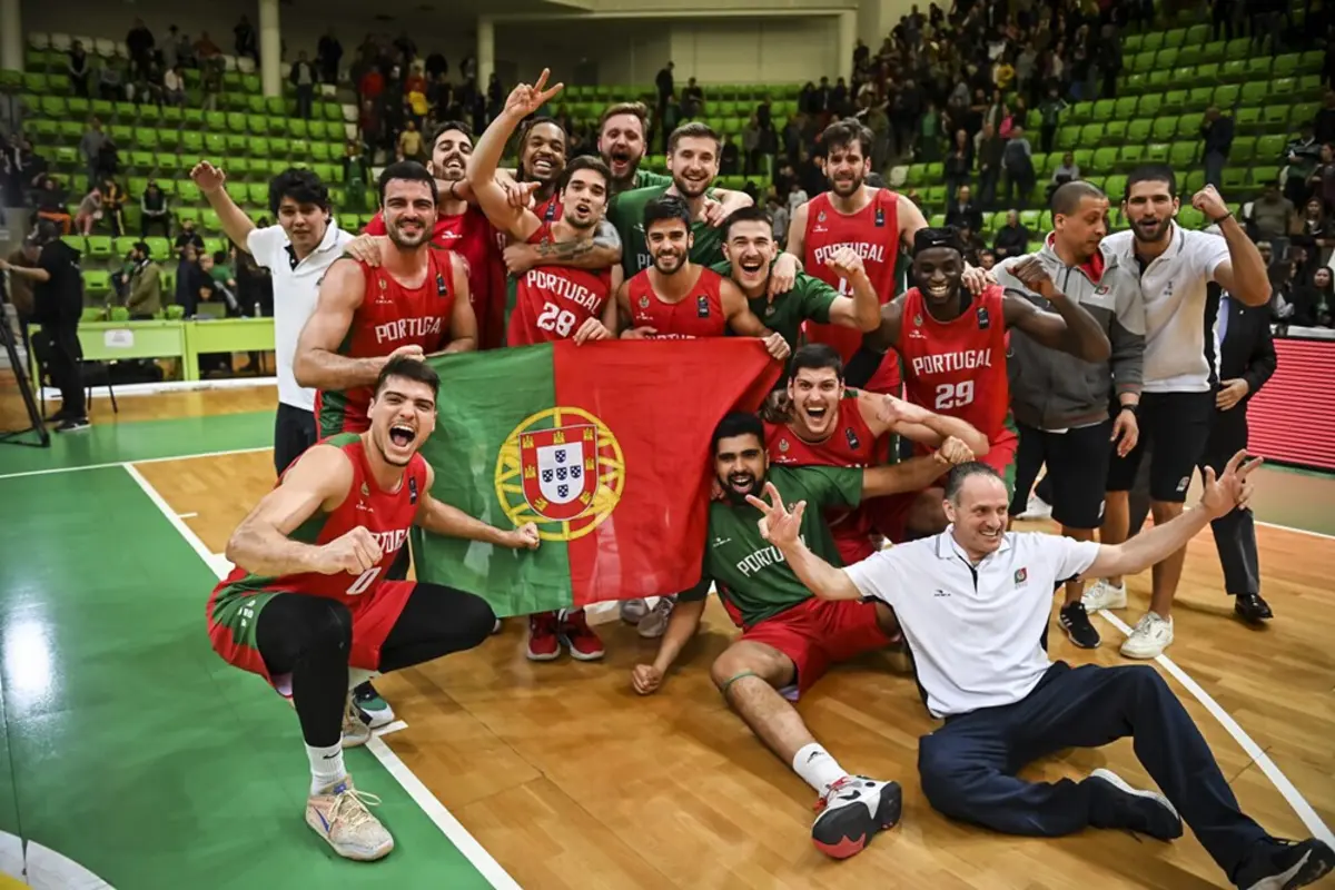 Seleção Nacional garantiu o direito de discutir a qualificação do Eurobasket'2025 em fevereiro deste ano