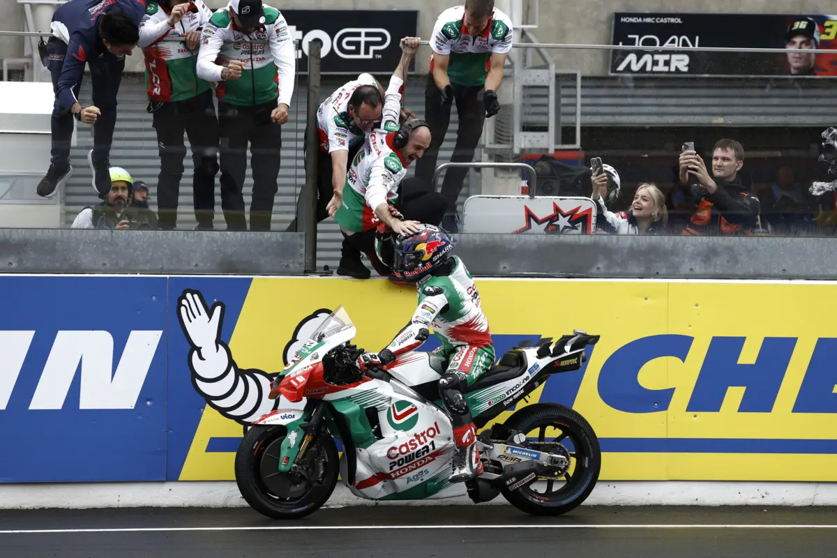 Johann Zarco (créditos: EPA)