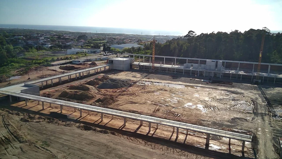 Imagem de contexto do artigo Personalidades do futebol português reclamam conclusão do Estádio Municipal de Espinho