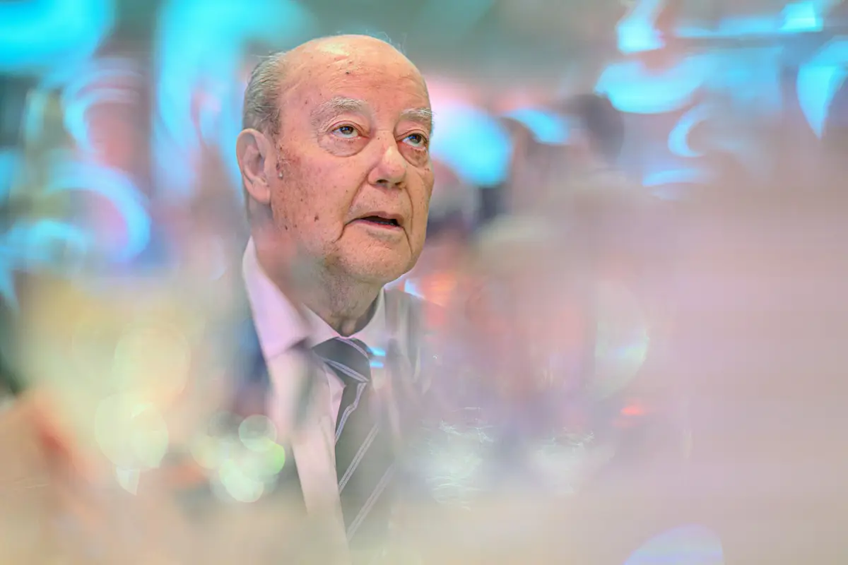 Imagem de contexto do artigo Nacional sobre Pinto da Costa: "Palmarés excecional"
