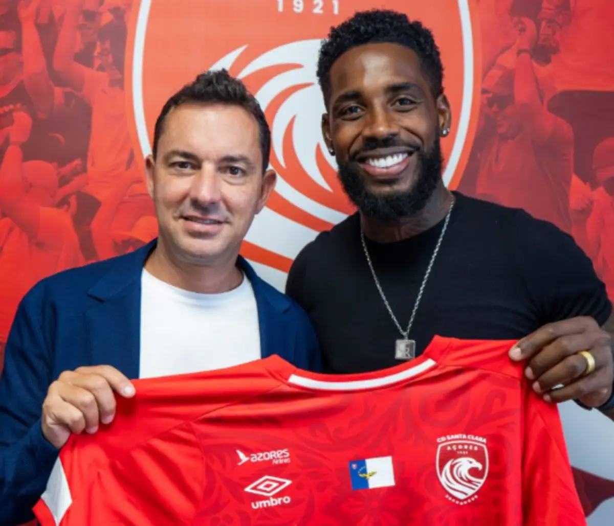 Imagem de contexto do artigo Guilherme Romão no Santa Clara: "Orgulho representar os Açores"