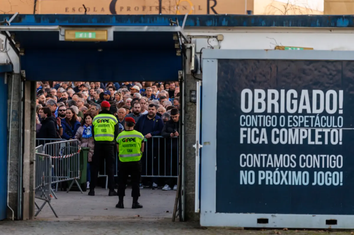 Jogo entre Famalicão e Sporting adiado (Créditos: Miguel Pereira/Global Imagens)