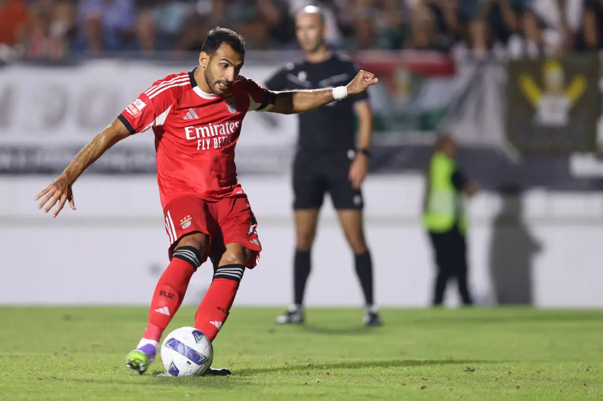 Imagem de contexto do artigo Estrela da Amadora-Benfica: Pavlidis inaugura o marcador de penálti