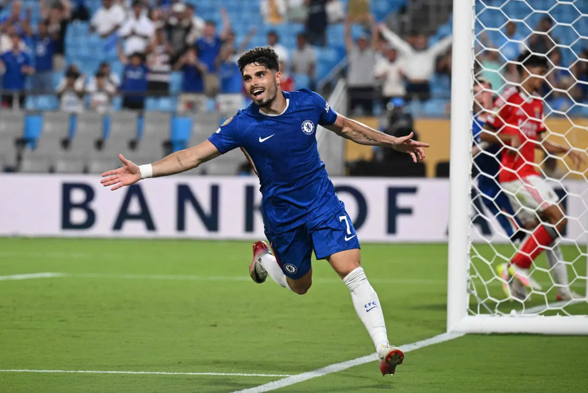 Imagem de contexto do artigo Pedro Neto: "Nuno Mendes? É deste tipo de batalhas que gosto"