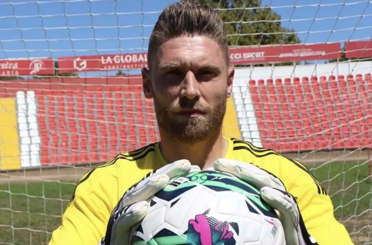 Imagem de contexto do artigo Simão Bertelli renova pelo Aves SAD