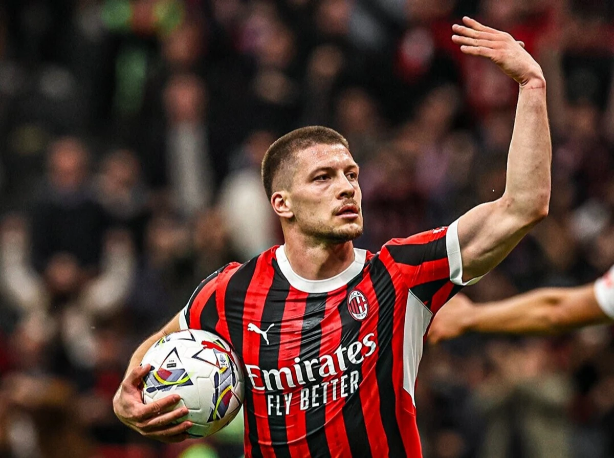 Imagem de contexto do artigo Luka Jovic faz empate no Milan-Fiorentina: veja o golo do ex-Benfica