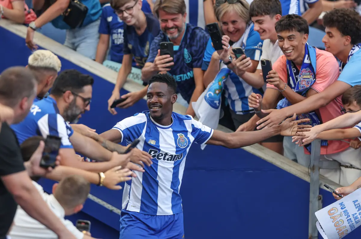 Zaidu espreita regresso à titularidade no FC Porto