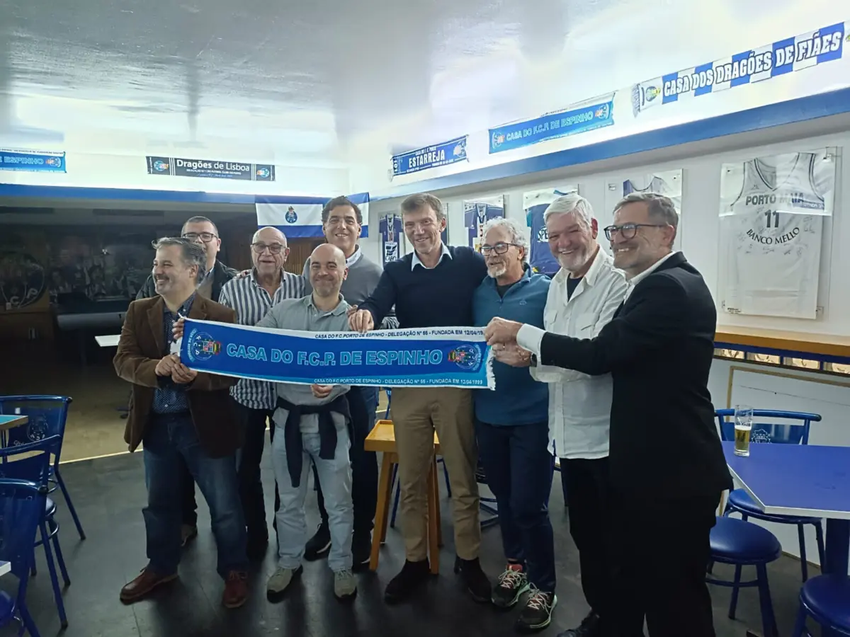 Imagem de contexto do artigo FC Porto: "Insubmissos" apresentam queixa na UEFA devido às arbitragens