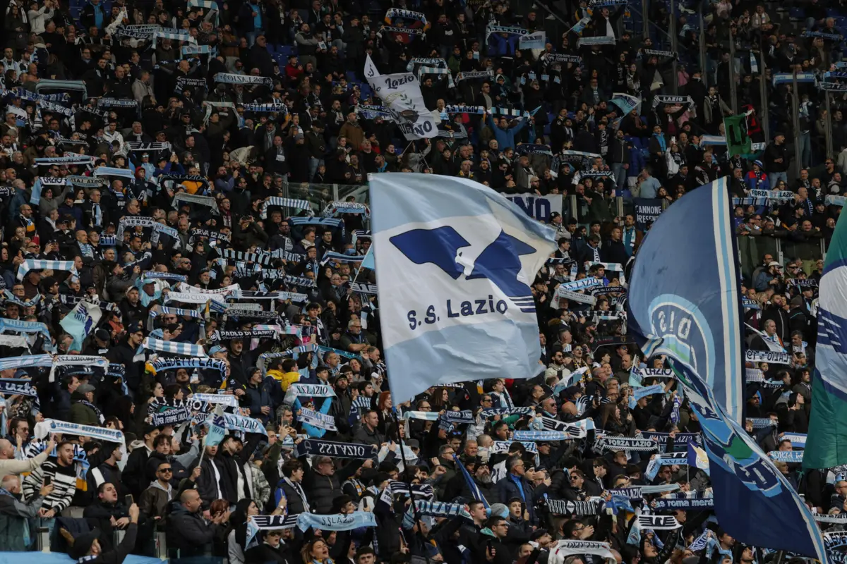 Imagem de contexto do artigo Adeptos de Portugal e da Europa contra deslocação de jogos para outros países: "Uma caixa de Pandora"