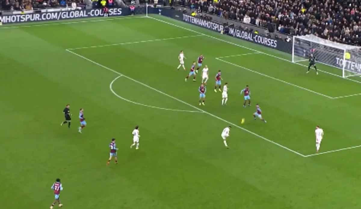 Imagem de contexto do artigo Tottenham em frente na taça com golaço de Pedro Porro. Ora veja