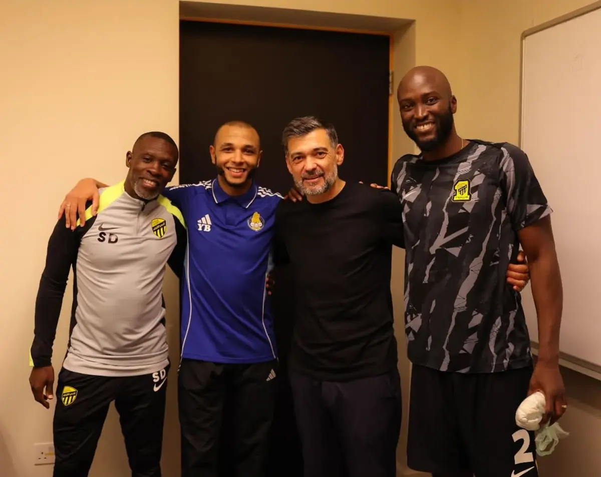 Imagem de contexto do artigo Reencontro entre portistas na Arábia Saudita: "Bons velhos tempos"