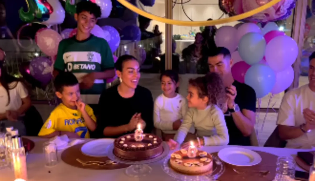 Imagem de contexto do artigo Cristianinho Jr. com camisola do Sporting na festa de aniversário da irmã: veja o vídeo