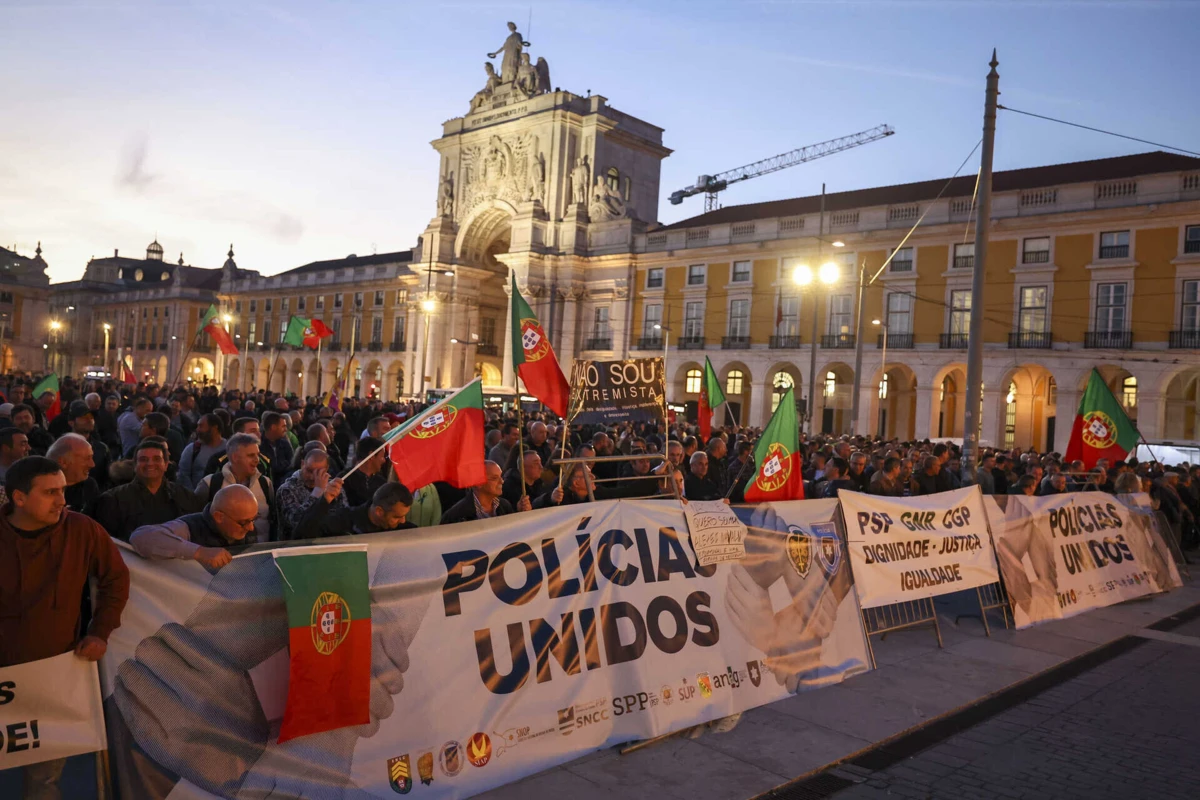 Governo propôs suplemento de missão para PSP e GNR entre 365 e os 625 euros (créditos: PAULO SPRANGER/ GLOBAL IMAGENS )