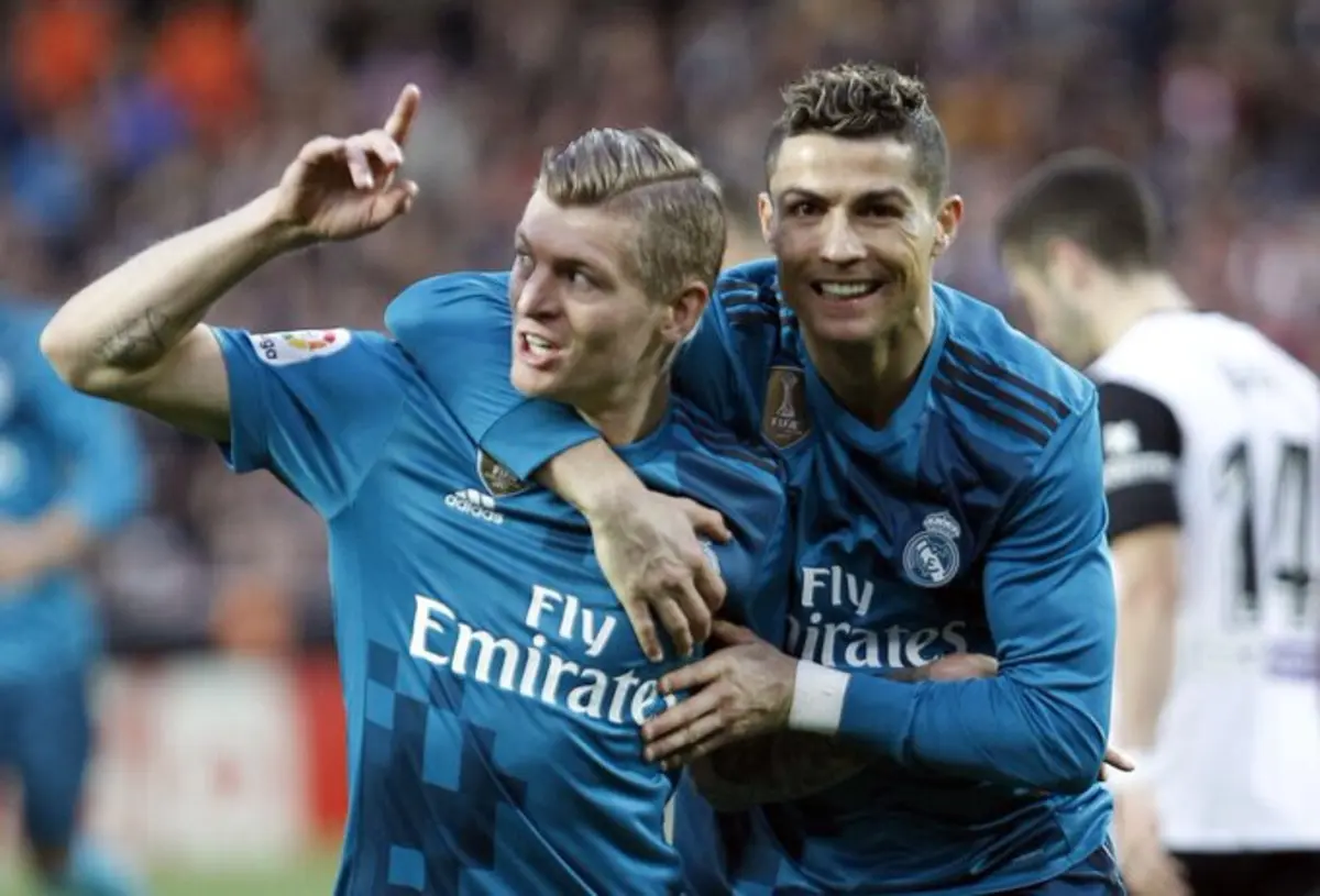 Kroos e Cristiano Ronaldo no Real Madrid (créditos: X/Toni Kroos)
