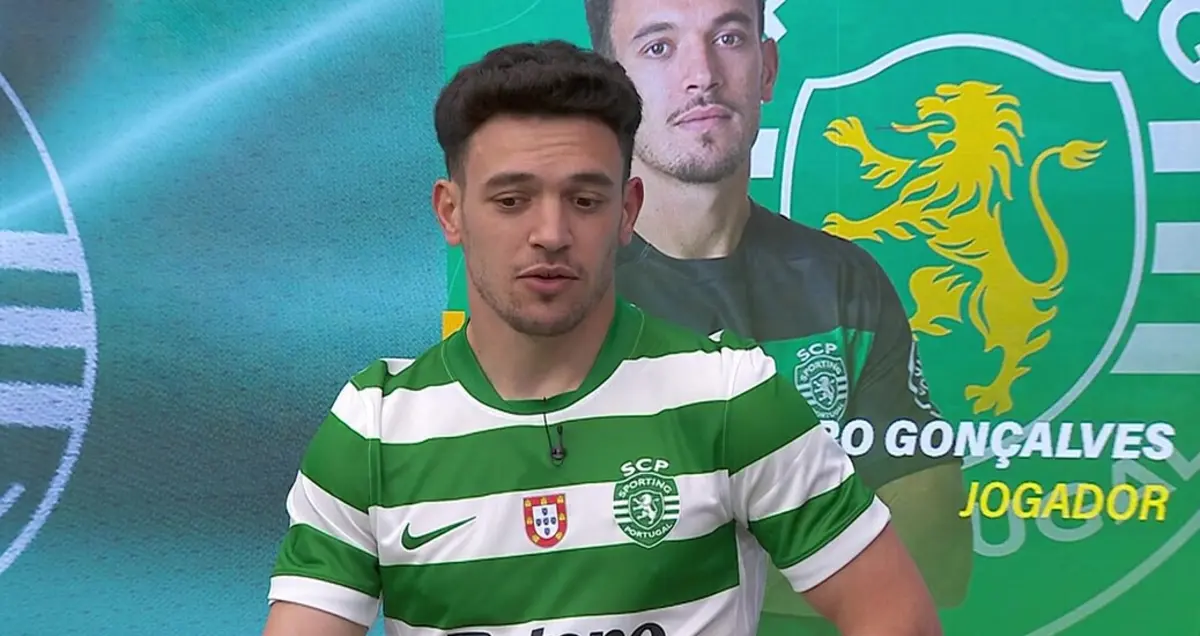 Imagem de contexto do artigo Pote já veste a nova camisola do Sporting: "É muito bonita, voltamos ao verde e branco"