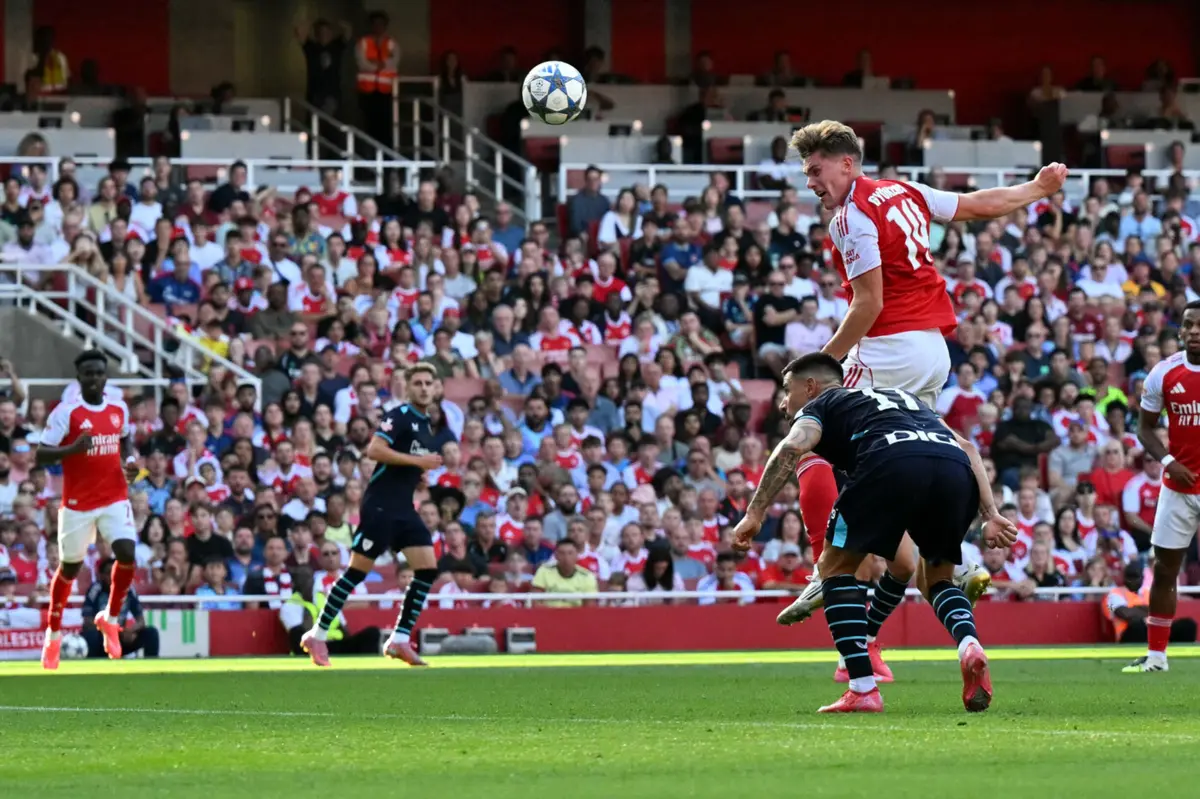 Imagem de contexto do artigo Ao pormenor: o primeiro golo de Gyokeres pelo Arsenal. Veja as imagens