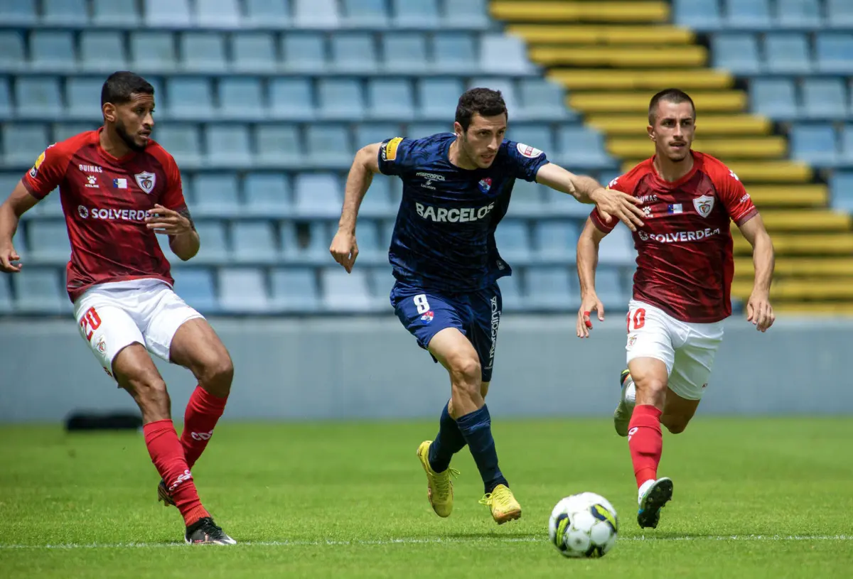 Aburjania com a camisola do Gil Vicente (Créditos: EDUARDO COSTA/LUSA)