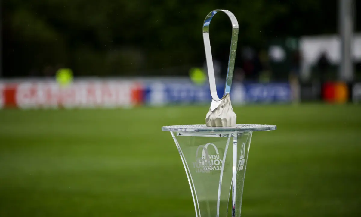 O troféu da Youth League