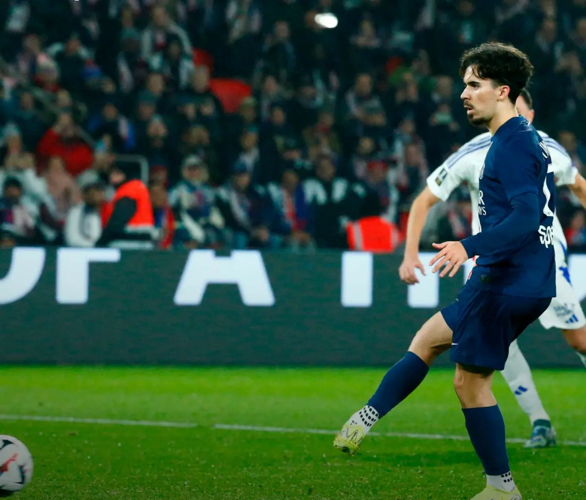 Imagem de contexto do artigo Vitinha e Gonçalo Ramos marcam na vitória do PSG sobre o Lyon